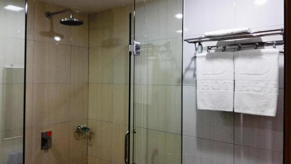 Id Hotel Сегамат Екстериор снимка